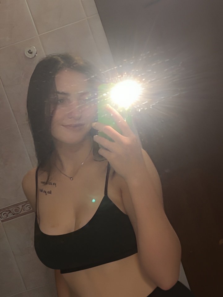 Богдана привлекальеная девушка из Черкесска цена от 4000 руб