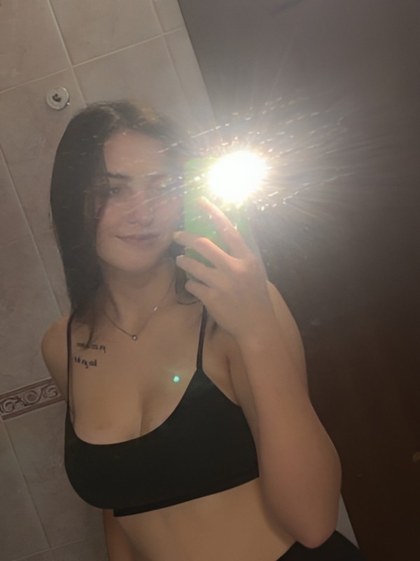 Богдана привлекательная девушка из Черкесска цена от 4000 руб