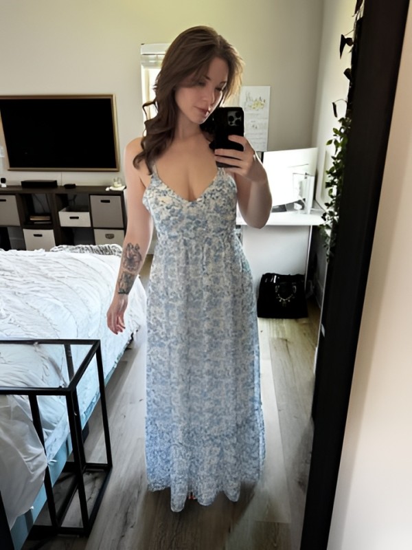 Юна привлекательная девушка из Черкесска цена от 2500 руб