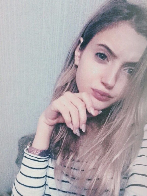 Эльза привлекательная девушка из Черкесска цена от 3500 руб